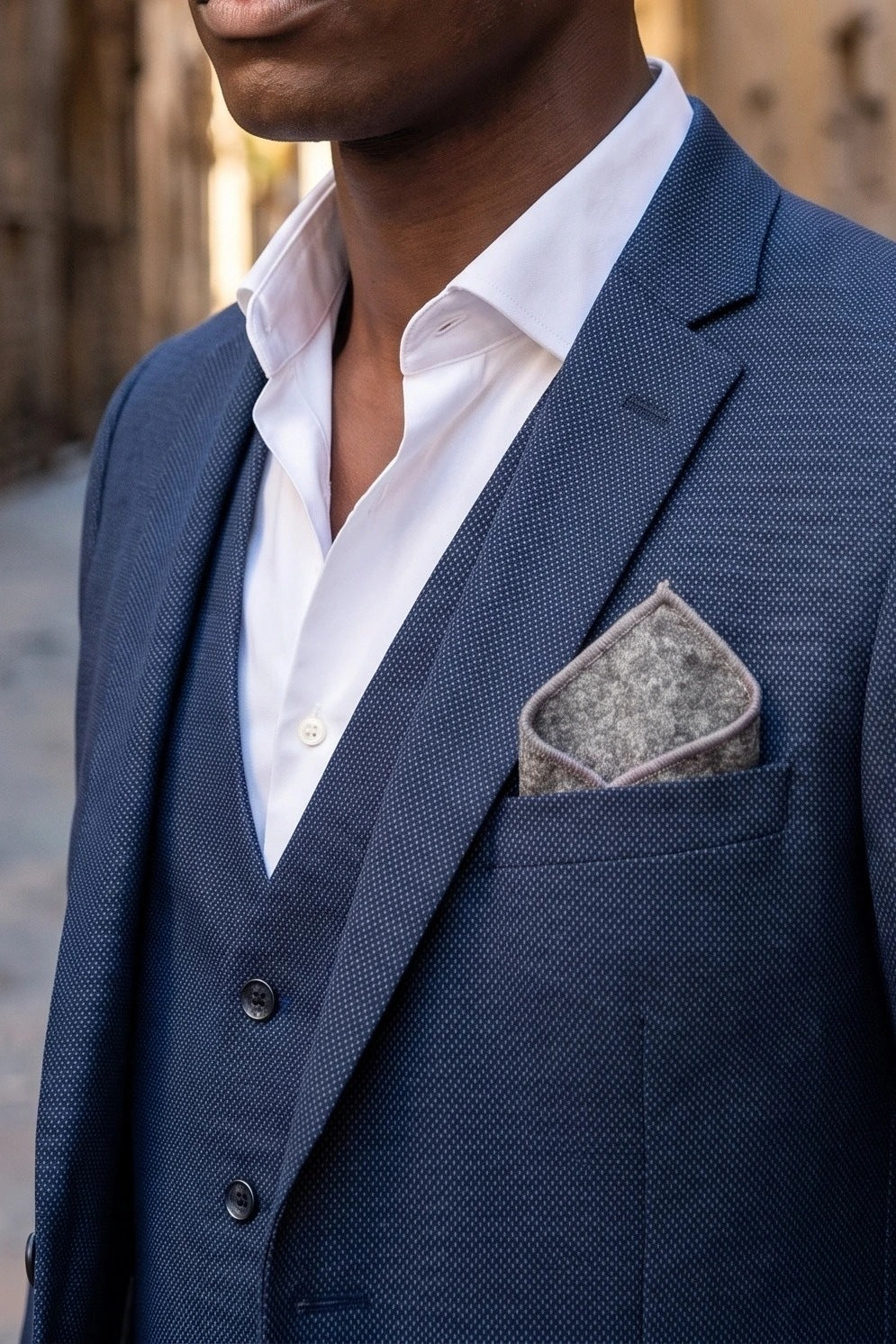 Herrnäsduk i grå tweed