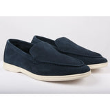 Marinblå slip-on loafers i mocka för män