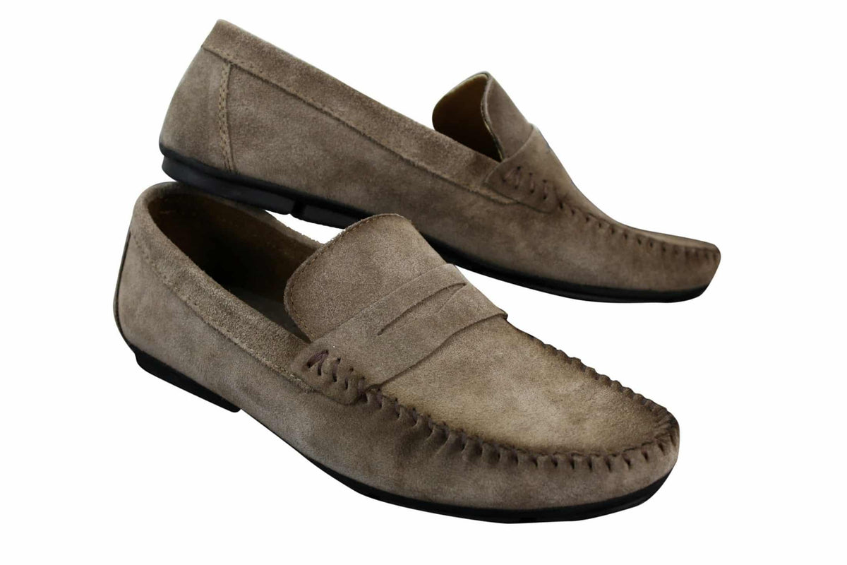 Herrskor i äkta mocka, tvättade designerslip-on, mockasiner och eleganta vardagsskor