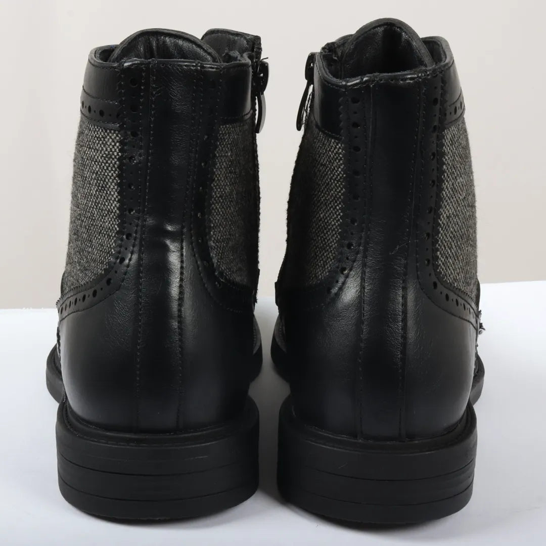 Herrstövlar med snörning, svarta brogues