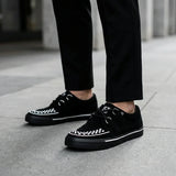 Spetsiga Creeper Sneaker Svarta Vita Mocka Platåskor