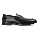 Ted - Svarta klassiska herrloafers i läder med mockatå