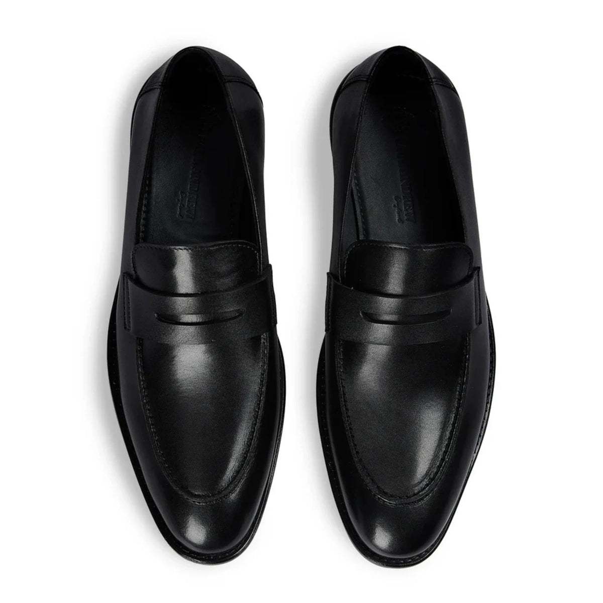 Ted - Svarta klassiska herrloafers i läder med mockatå